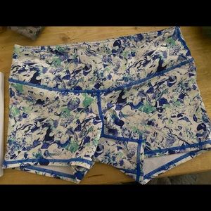 Messy Marble 3” Shorts